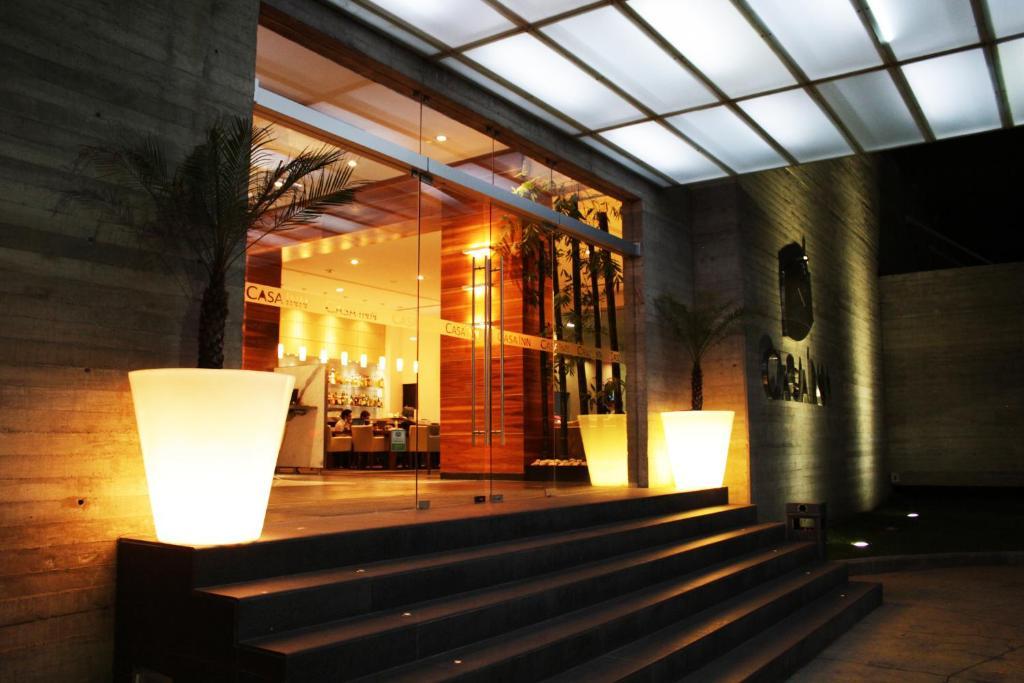 Casa Inn Premium Hotel Queretaro Miranda Esterno foto Entrance to the hotel