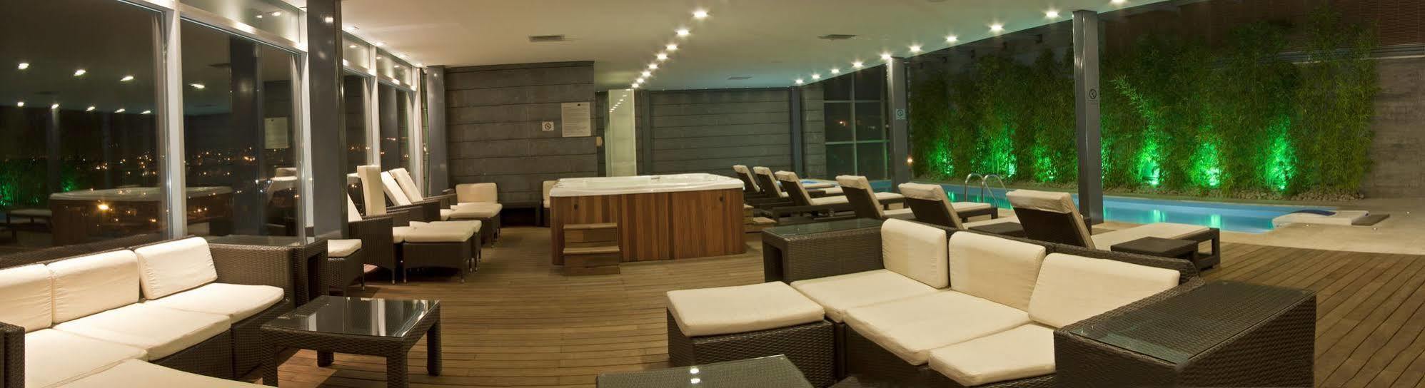 Casa Inn Premium Hotel Queretaro Miranda Esterno foto The spa at the hotel